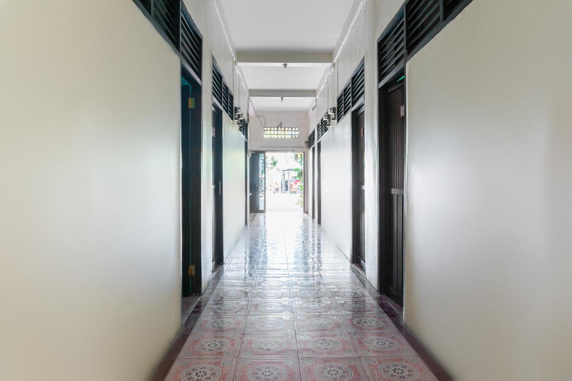 Oyo 3095 Semarapura Homestay Μακασάρ Εξωτερικό φωτογραφία